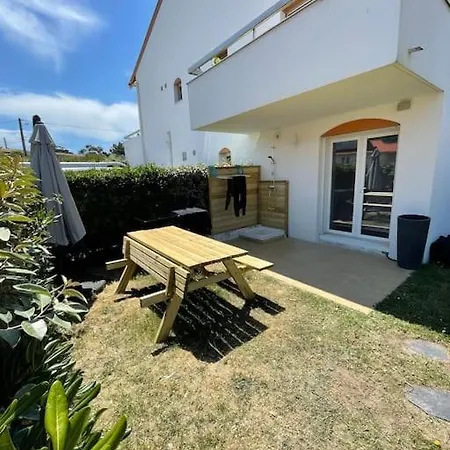 Joli Avec Jardin A 400m De La * Anglet